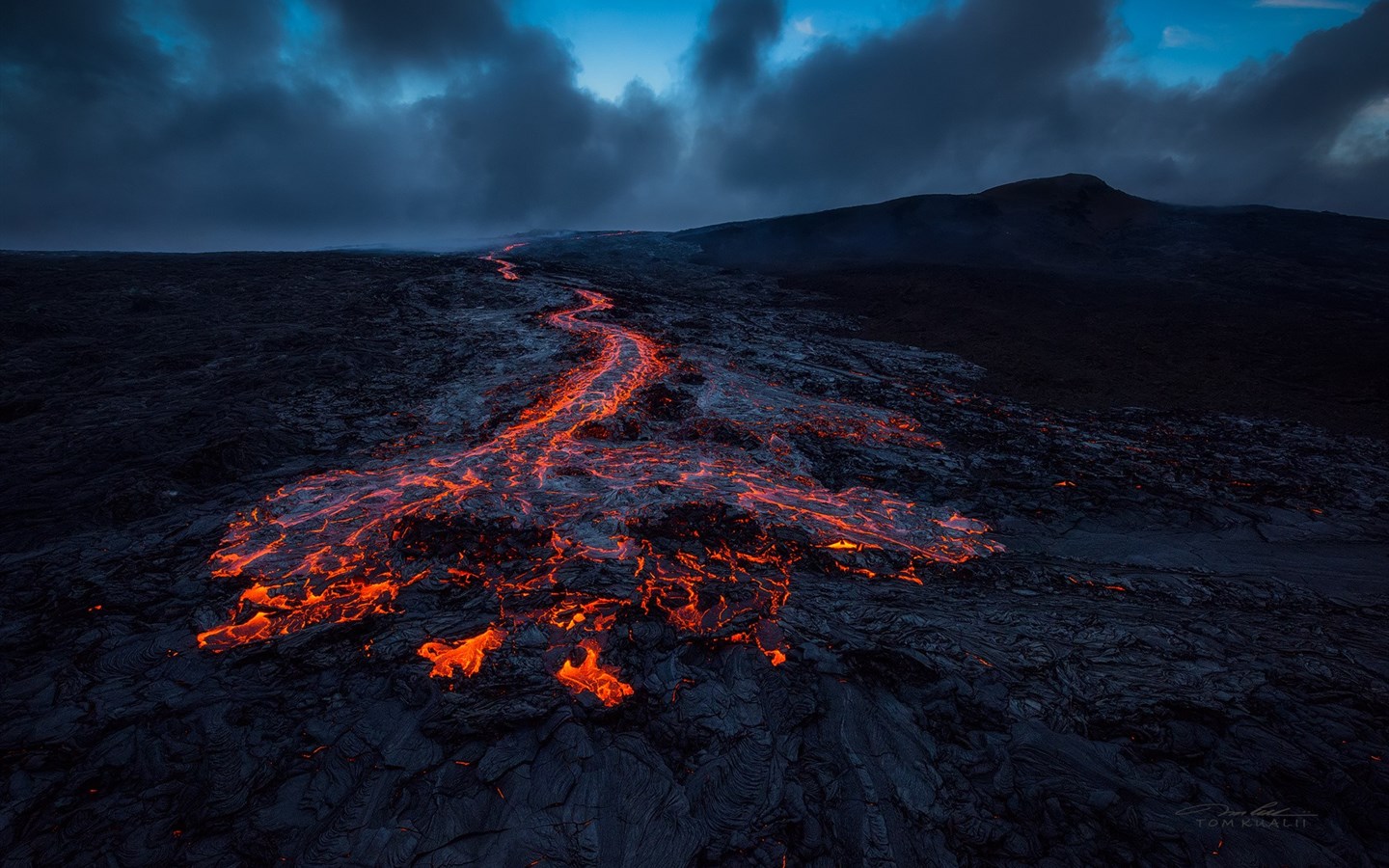 大自然奇观火山熔岩美景电脑壁纸2